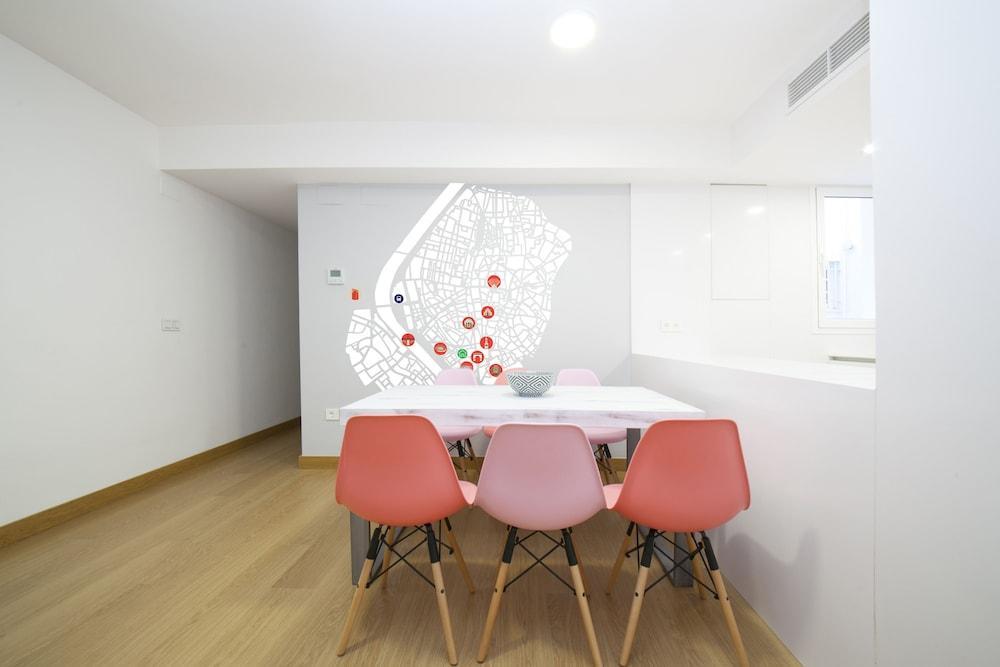 Appartement Alohamundi Arfe à Séville Extérieur photo
